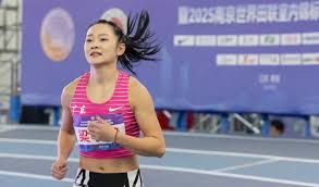 他的成功离 他的成功离